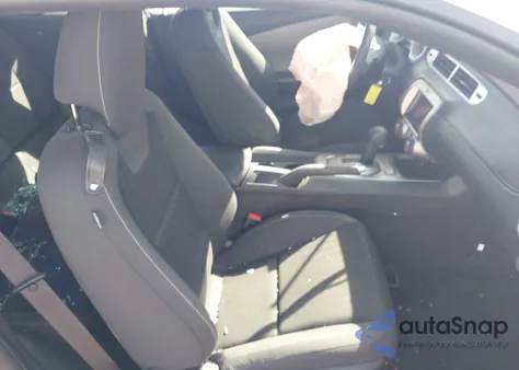 2015 Chevrolet Camaro 2Ls z USA, uszkodzony, nr VIN 2G1FB1E32F9260548